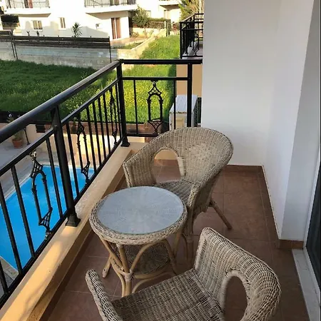 Kings Sea View 2 Bedroom * Πάφος